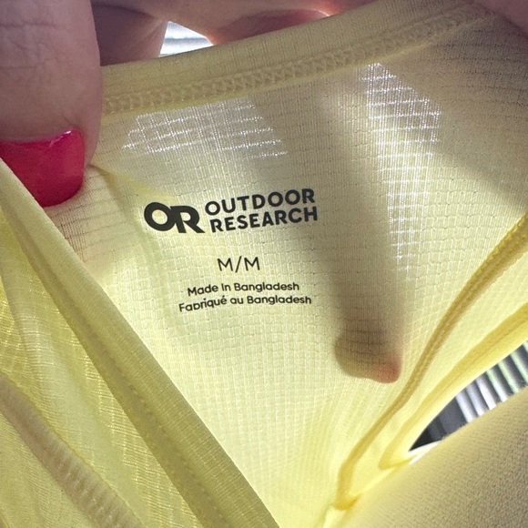 Outdoor Research NWOT yellow echo tank top - Picture 5 of 5